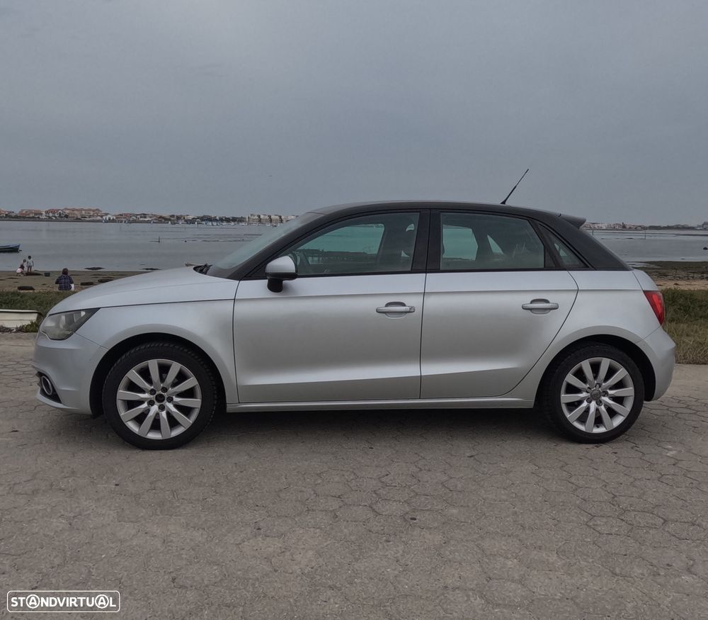 Audi A1 Sportback 1.6 TDI Advance - 5