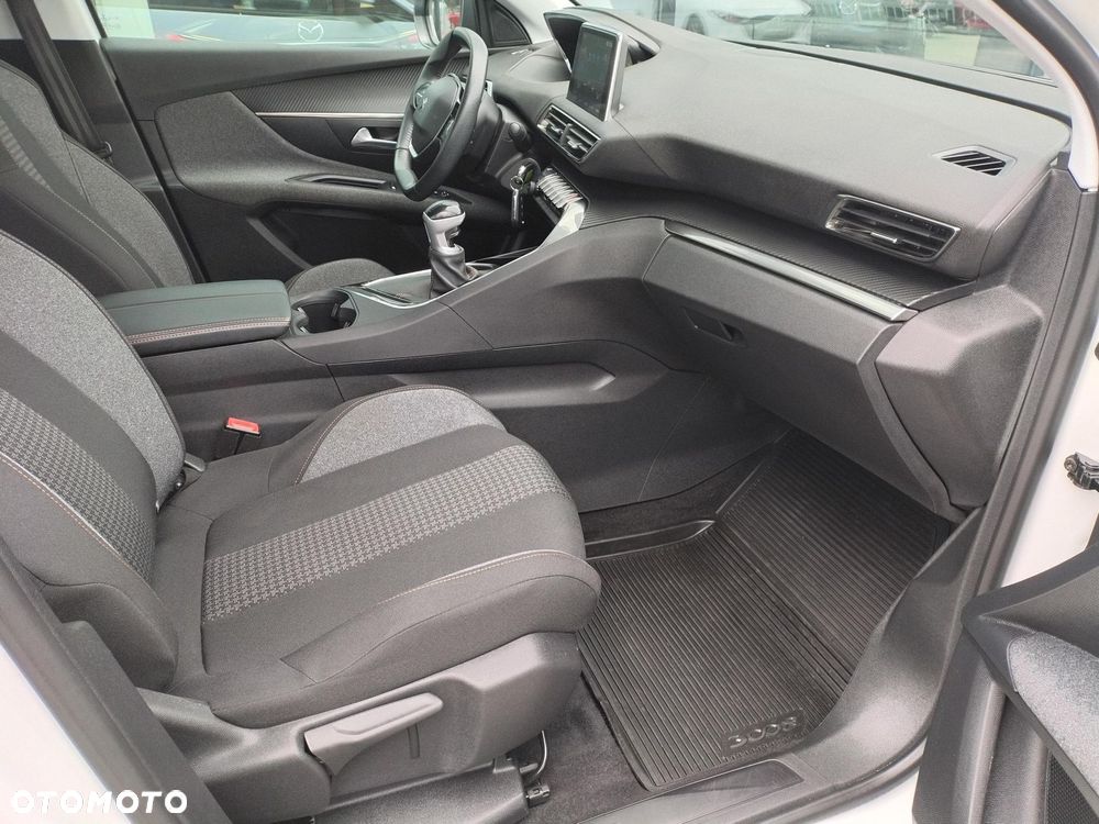 Peugeot 3008 1.5 BlueHDi Active S&S - 19