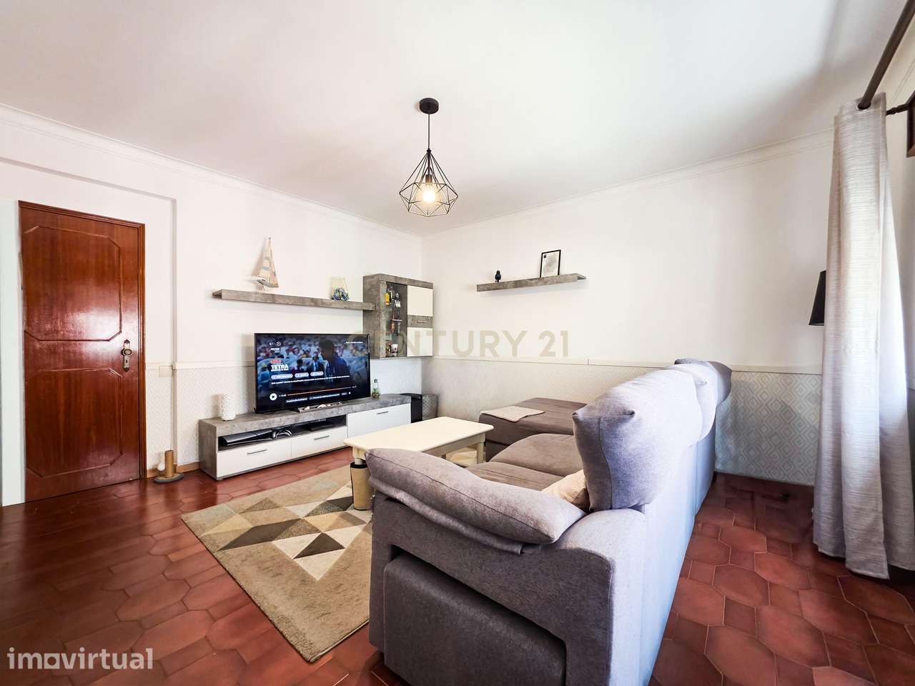Apartamento T2 em Setúbal com Vista e Localização Central - Grande imagem: 2/31