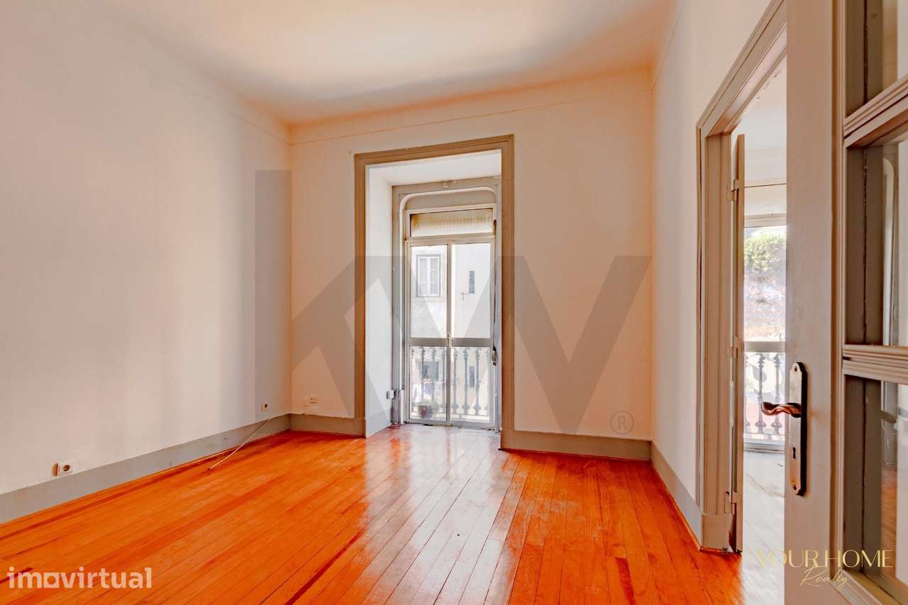 T2+1 para remodelar na prestigiada Rua de São Bento, Lisboa - Grande imagem: 3/24