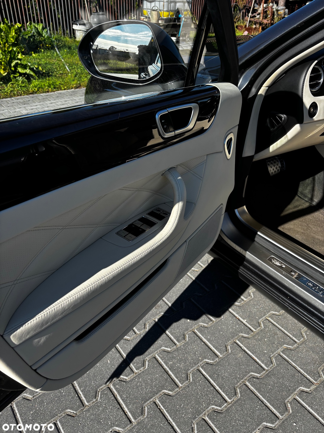 Bentley Flying Spur Continental Speed - 12