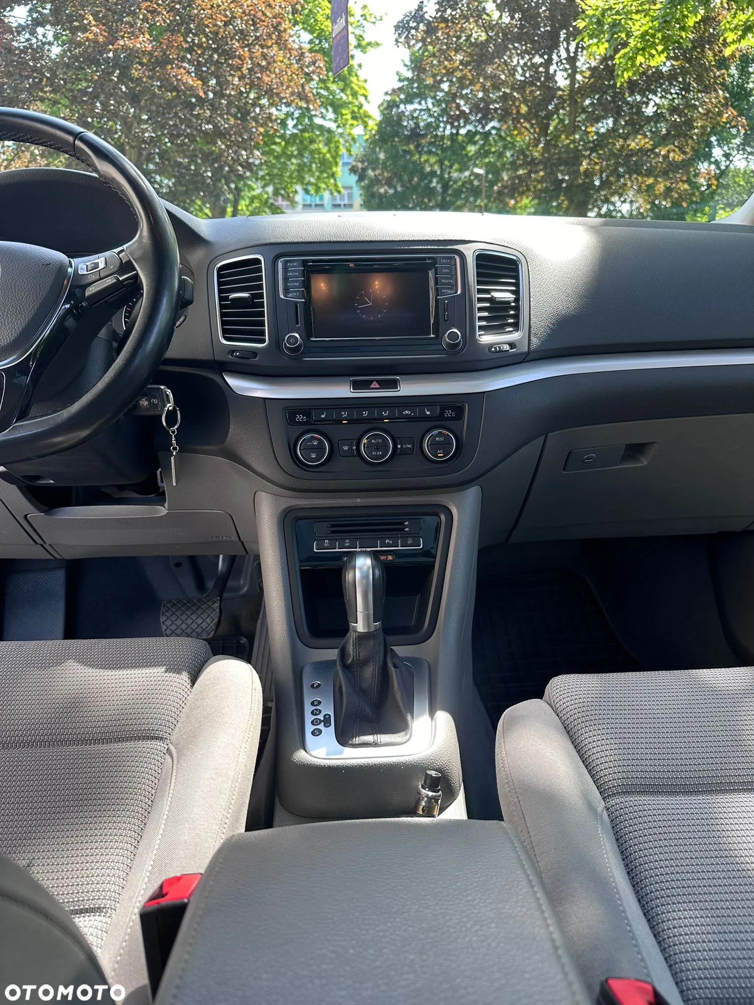 Volkswagen Sharan 2.0 TDI BMT Comfortline DSG - 3