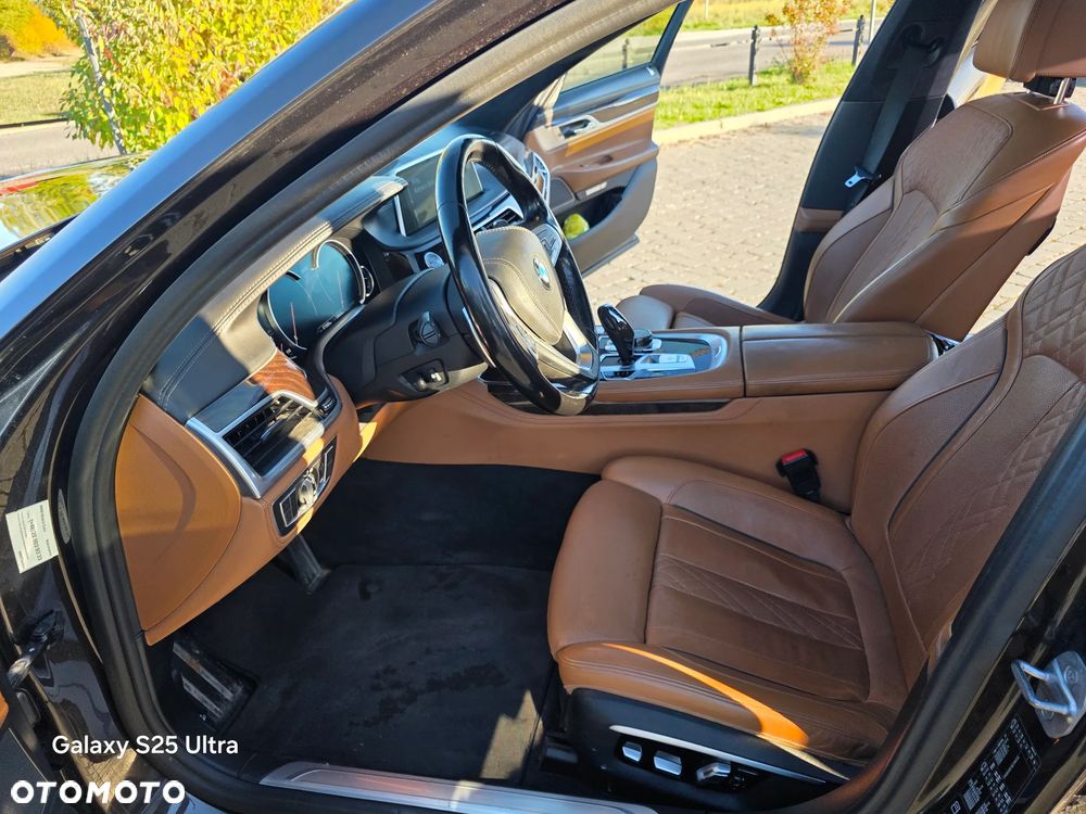BMW Seria 7 740Ld xDrive - 37
