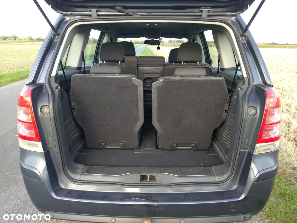 Opel Zafira 1.8 - 16