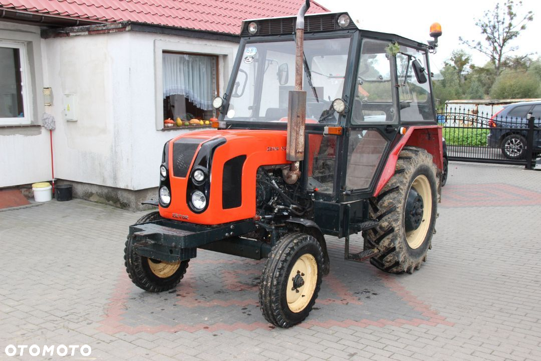 Maska maski tworzywo Zetor 5211 7211 7245 - 6