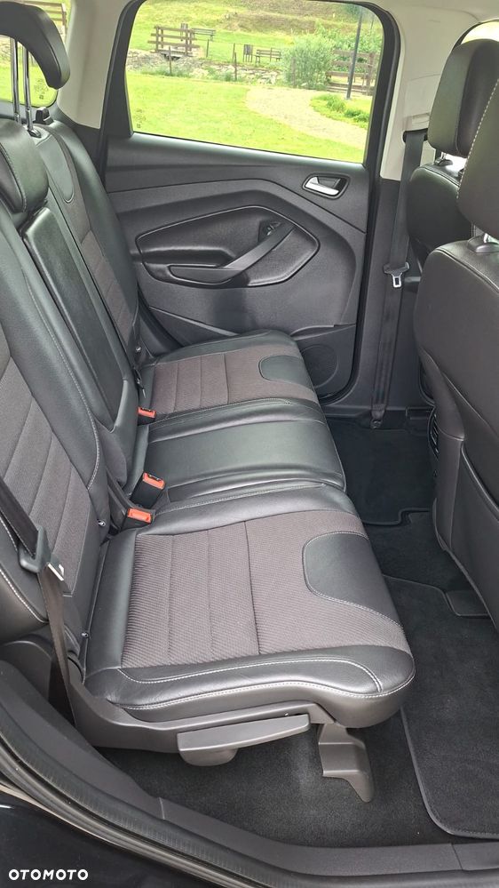 Ford Kuga 2.0 TDCi 4WD Titanium - 20