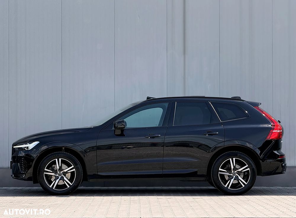 Volvo XC 60 B4 D AWD Ultimate Dark - 5