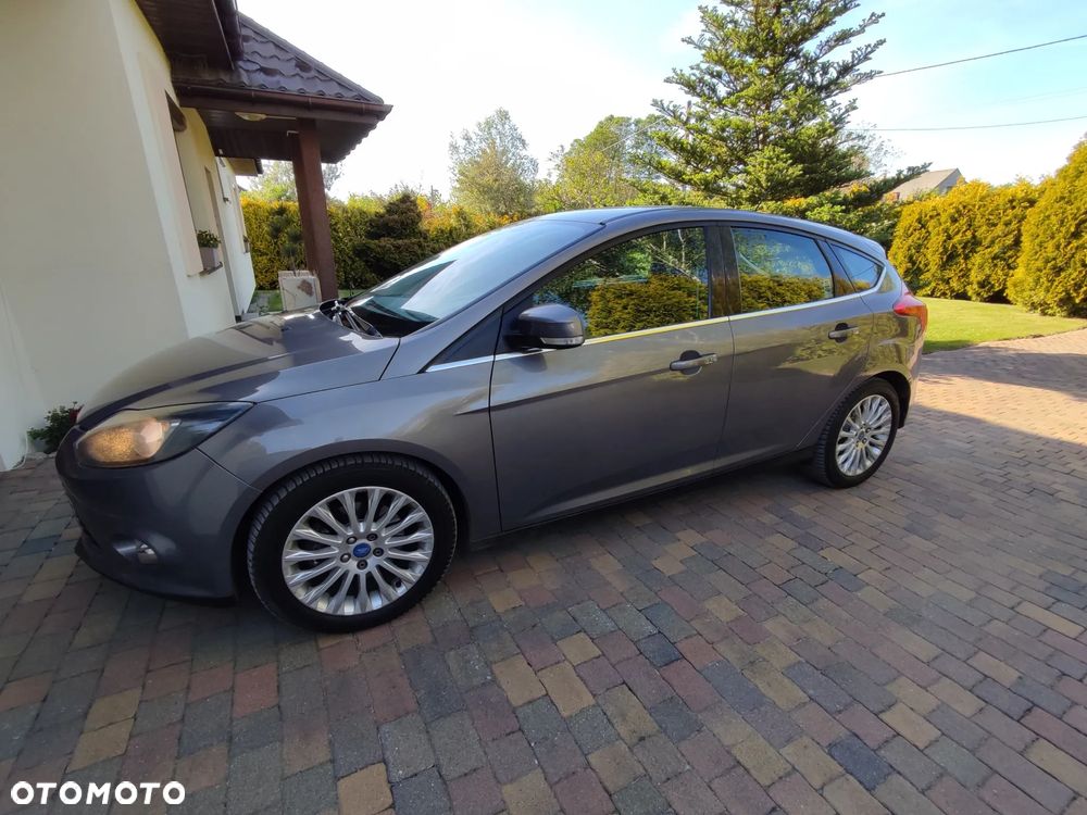 Ford Focus - 12