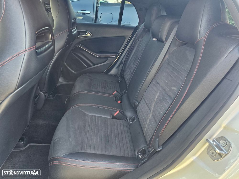 Mercedes-Benz CLA 200 - 9