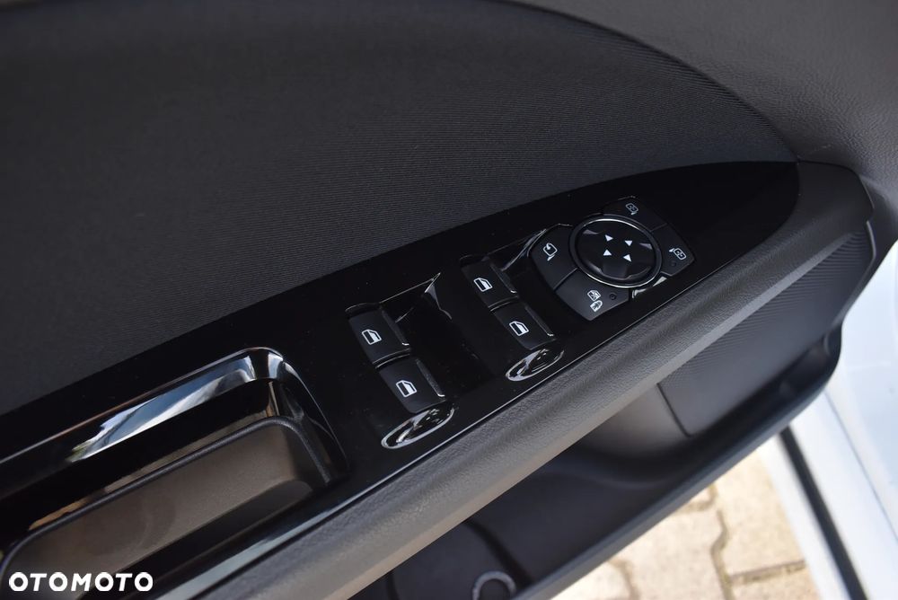 Ford Mondeo 1.5 EcoBoost Titanium - 24