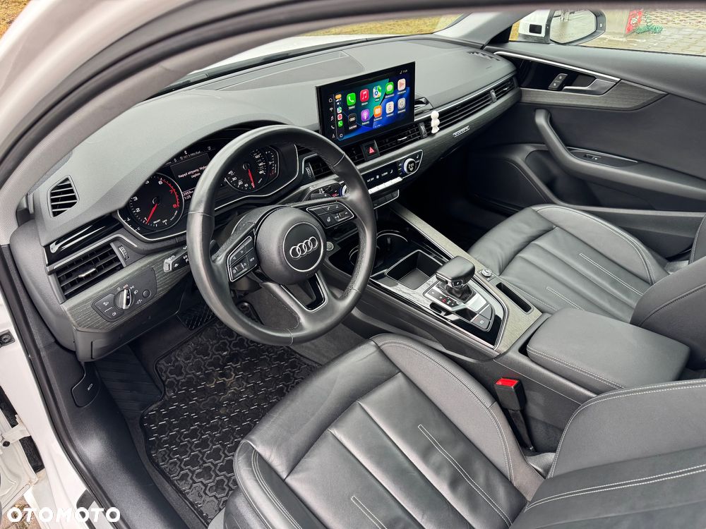 Audi A4 Limousine - 22