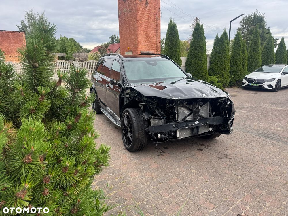 Mercedes-Benz GLS - 3