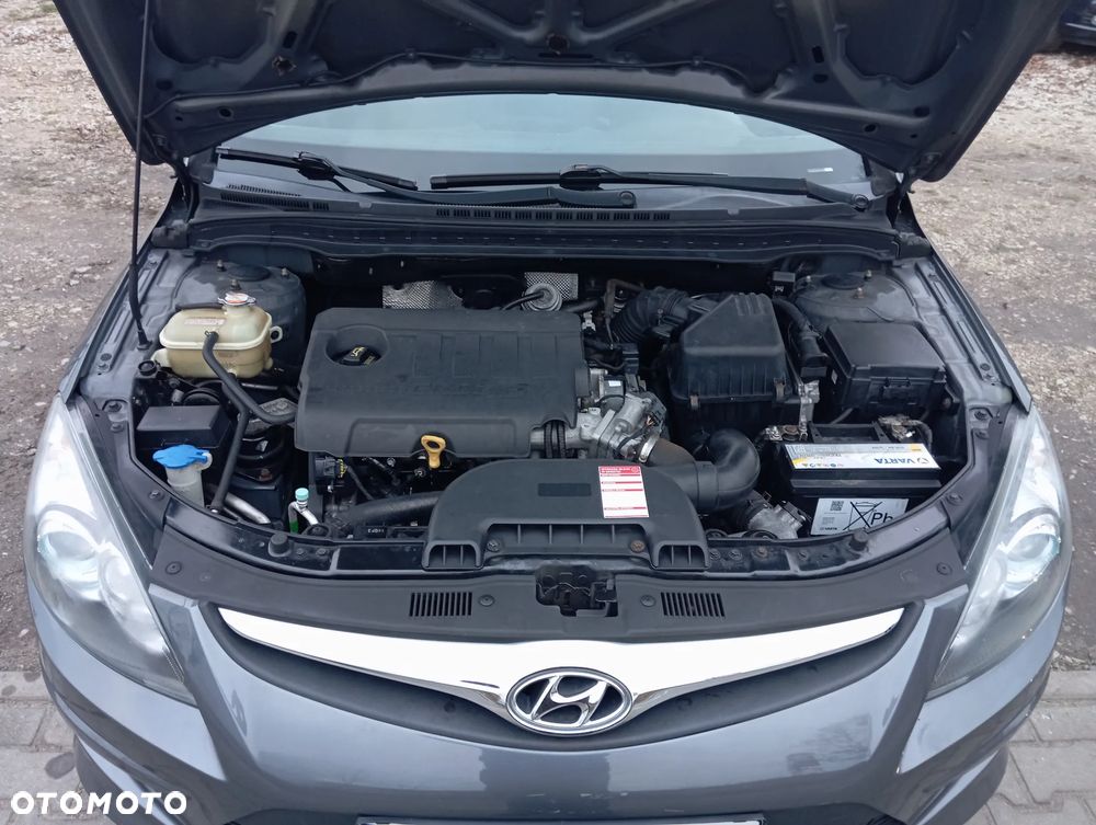 Hyundai i30 i30cw 1.6 CRDi Classic - 13