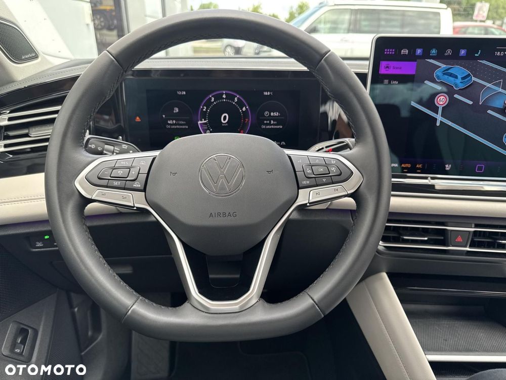 Volkswagen Tiguan - 14