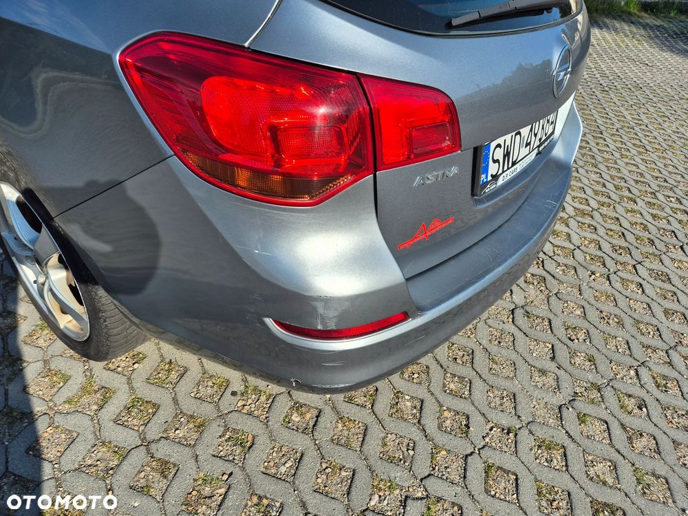 Opel Astra 1.4 Enjoy - 9