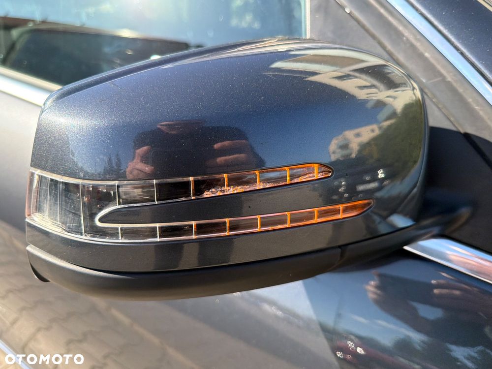 Mercedes-Benz Klasa C 200 (BlueEFFICIENCY) Elegance - 17