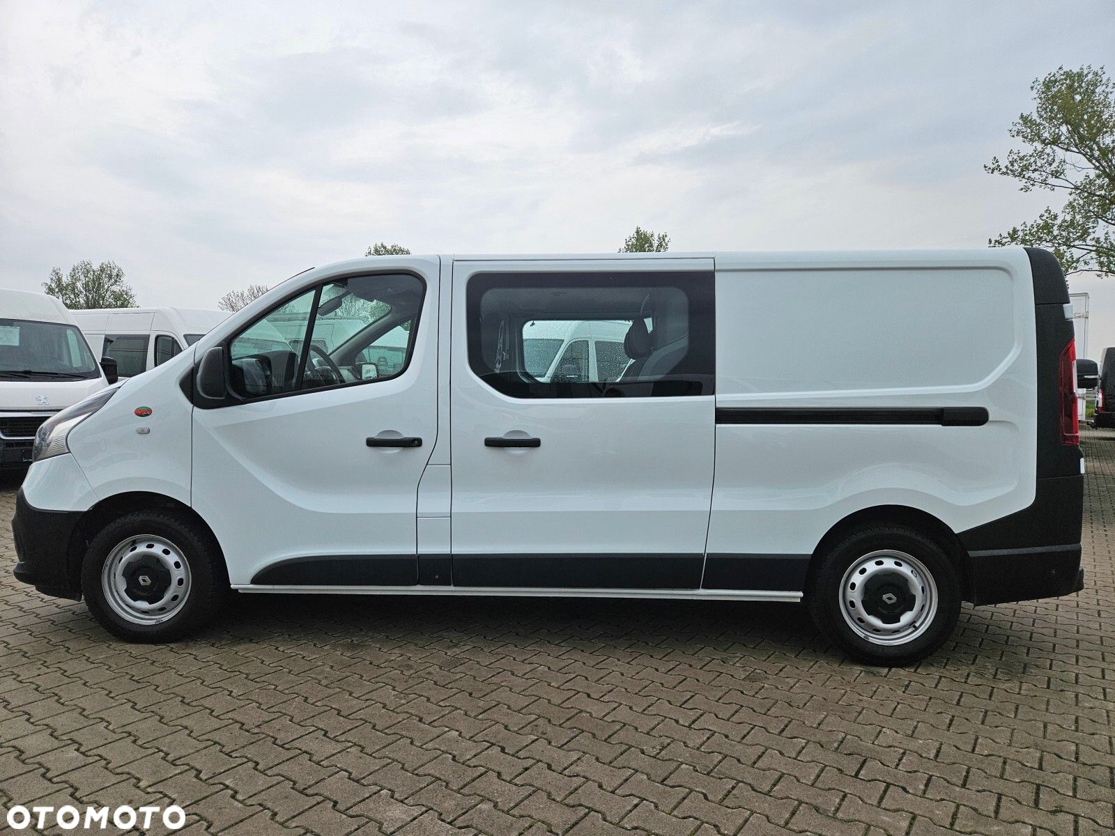 Renault Trafic Long *64900zł NETTO* Brygadówka 6 osób 1,6 dCi/125KM - 9
