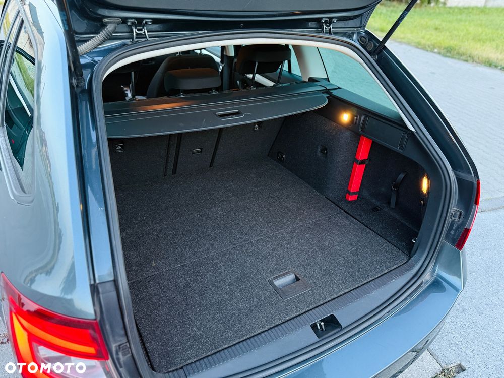 Skoda Octavia Combi 1.6 TDI Drive - 14