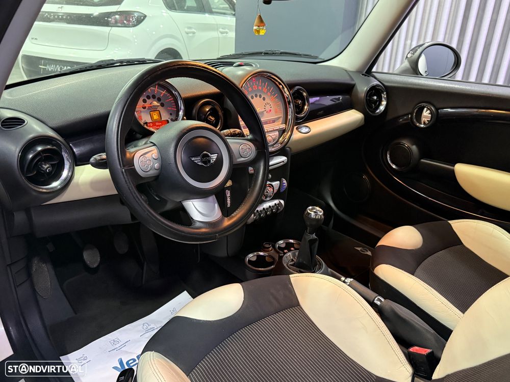 MINI 3 Portas Cooper Parklane - 12