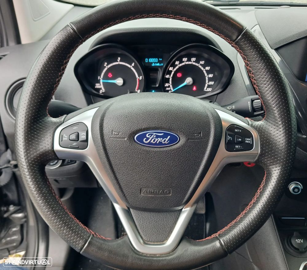 Ford Transit Courier sport - 9