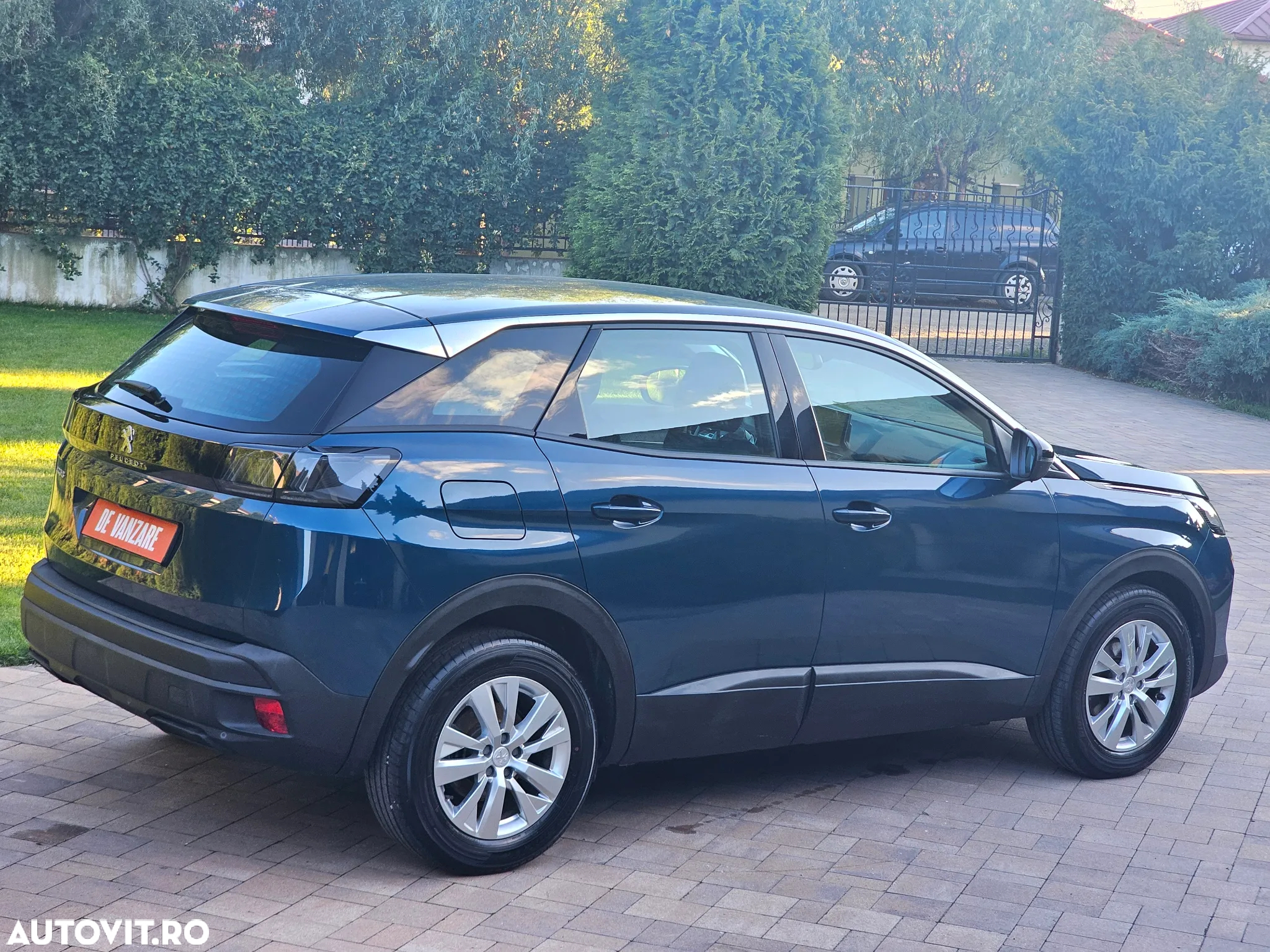 Peugeot 3008 1.2 PureTech 130 EAT8 Active Pack - 2