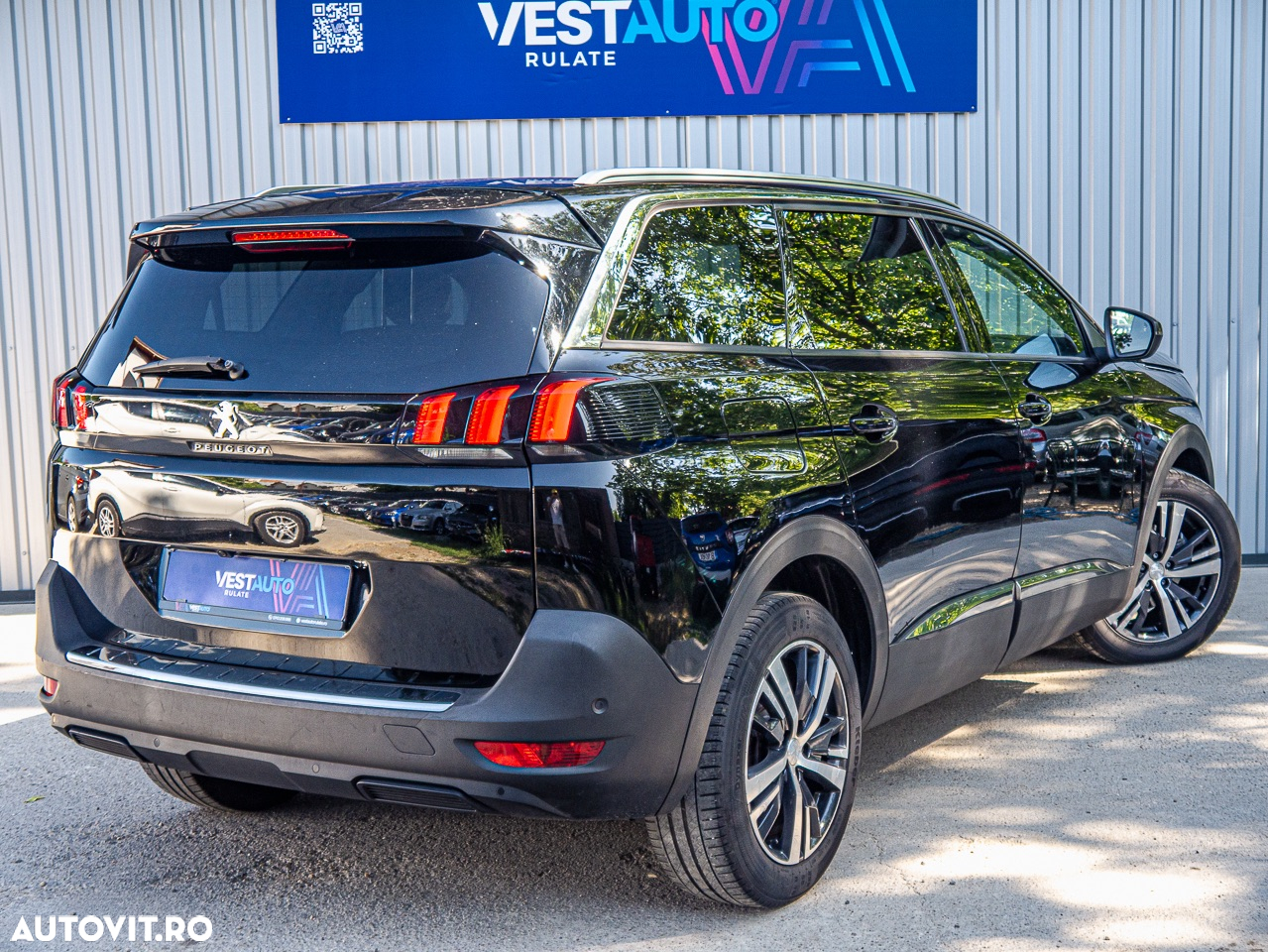 Peugeot 5008 - 8