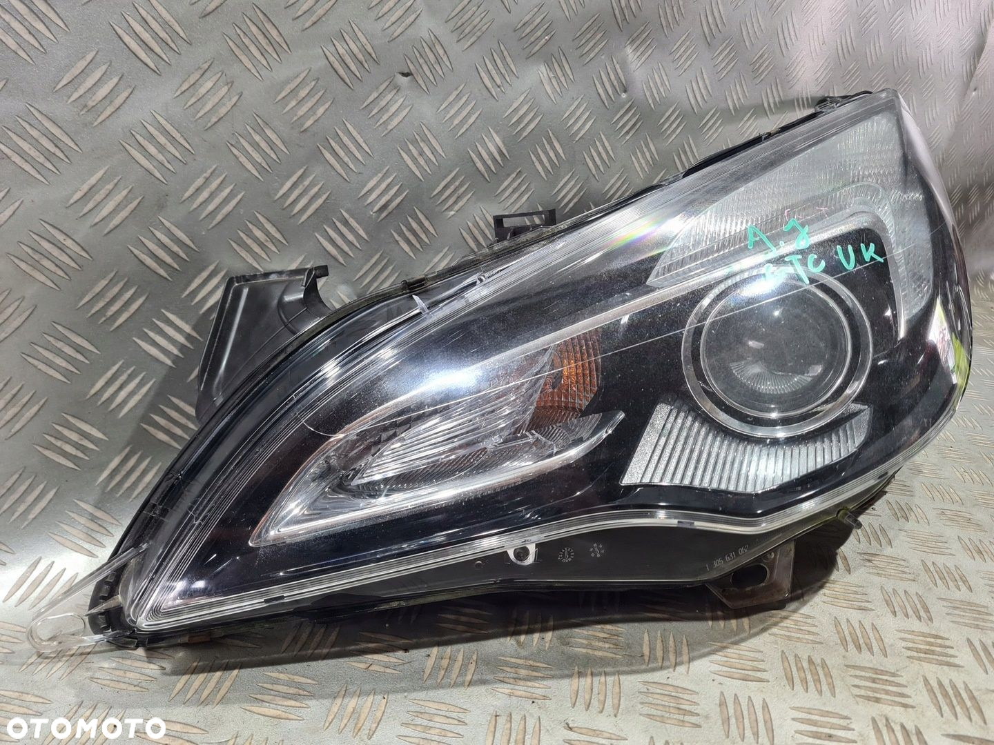 LAMPA LEWA PRZEDNIA ASTRA J GTC CASCADA ANGLIK - 2