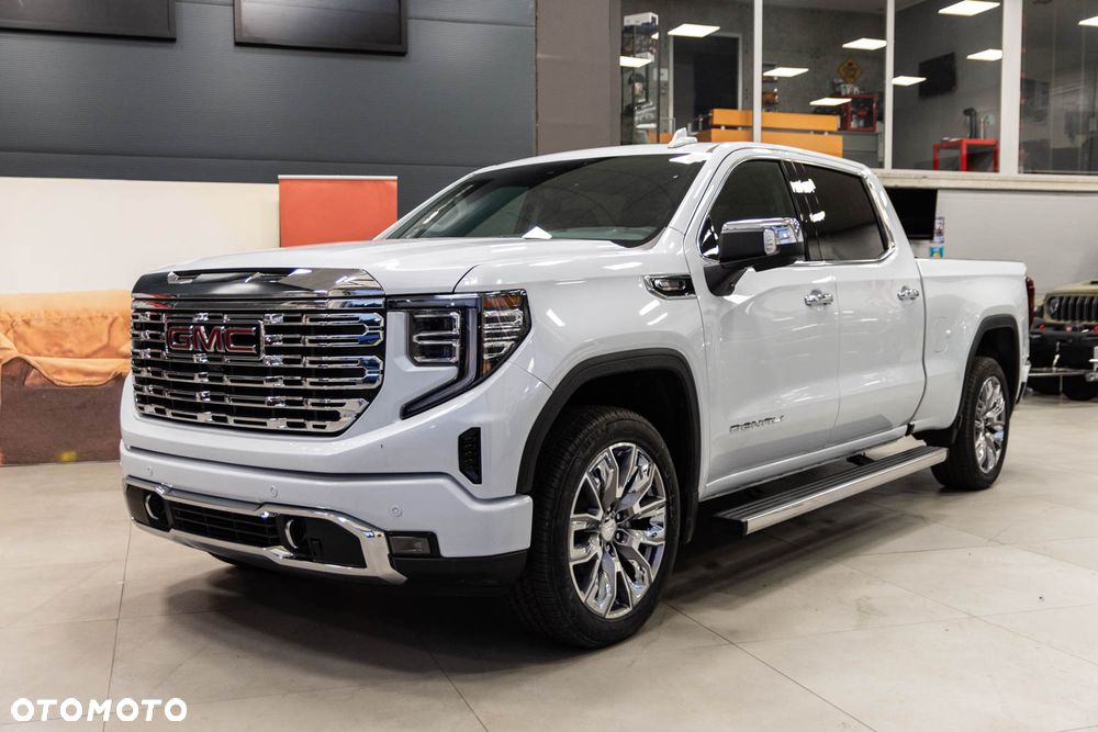 GMC Sierra - 3