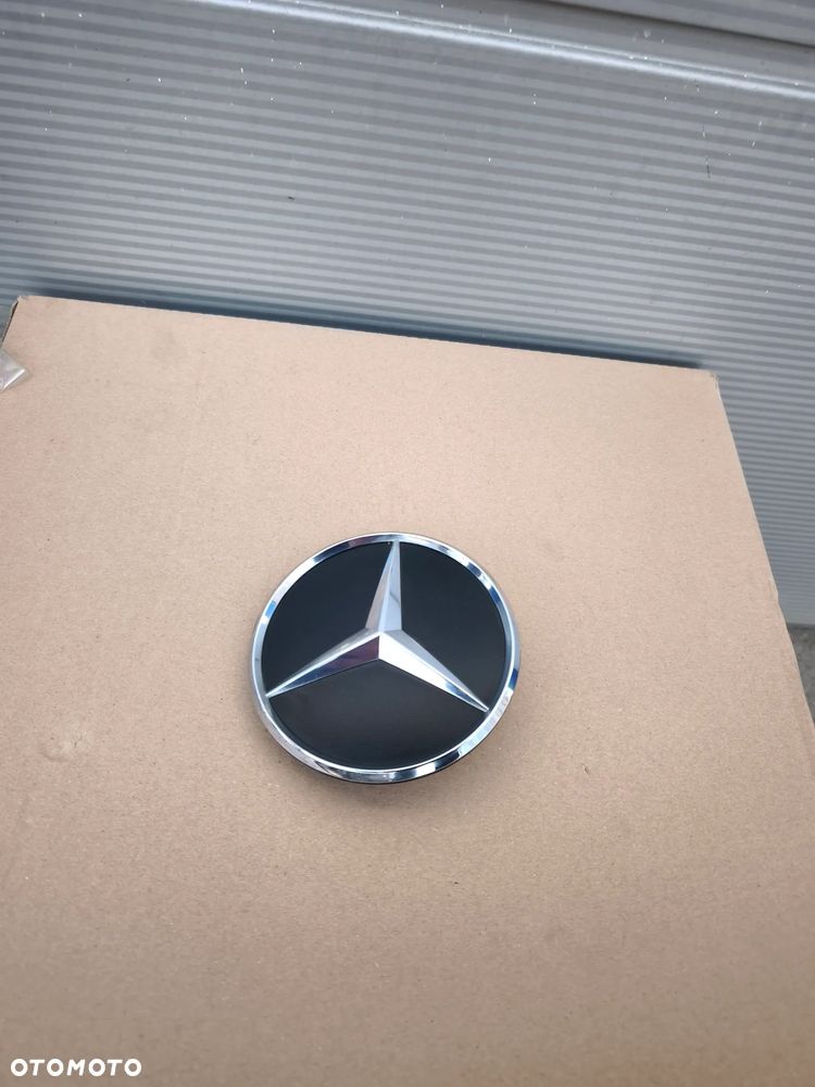 Znaczek tył emblemat MERCEDES-BENZ Sprinter w907 w906 - 1