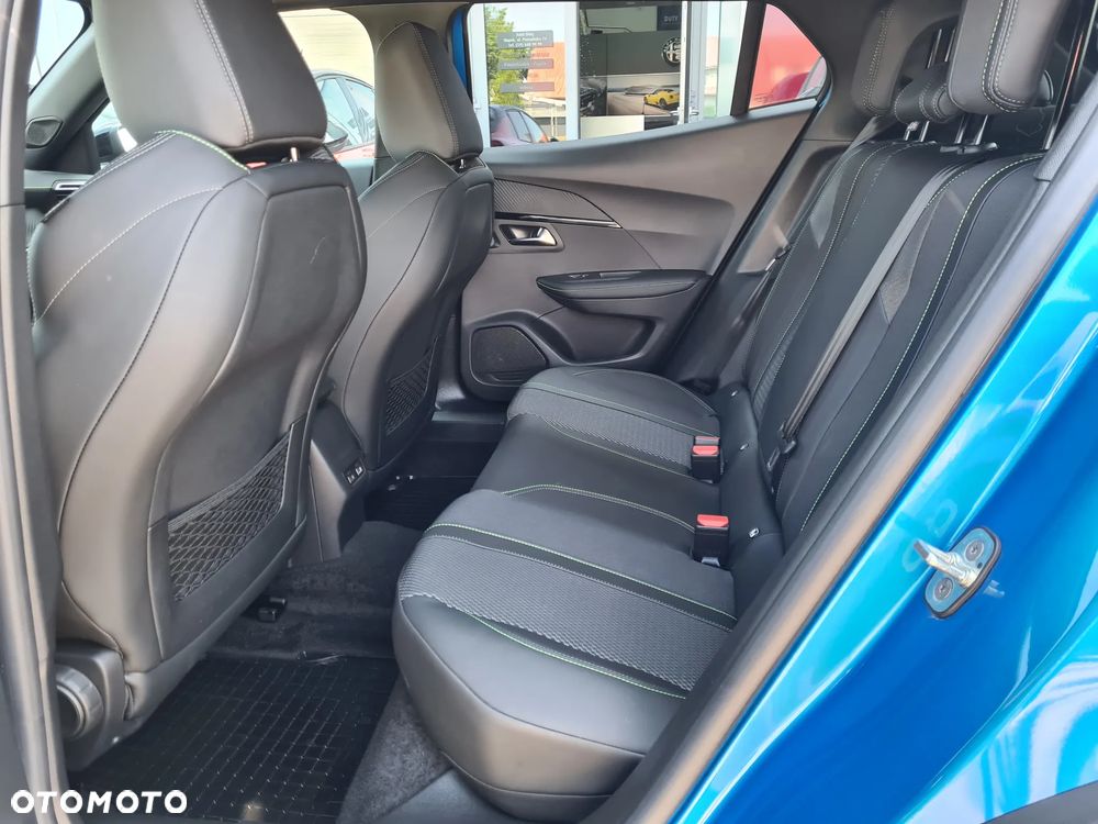 Peugeot 2008 1.2 PureTech GT S&S EAT8 - 24