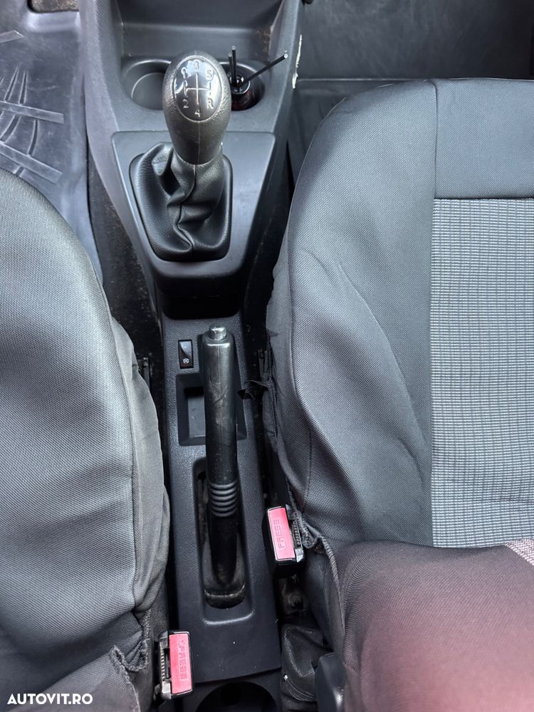 Dacia Dokker 1.5 Blue dCi Laureate - 8