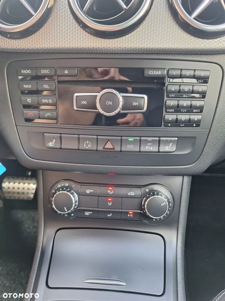 Mercedes-Benz Klasa B 180 CDI (BlueEFFICIENCY) 7G-DCT - 14