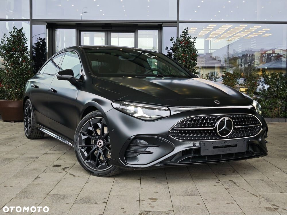 Mercedes-Benz CLA - 4