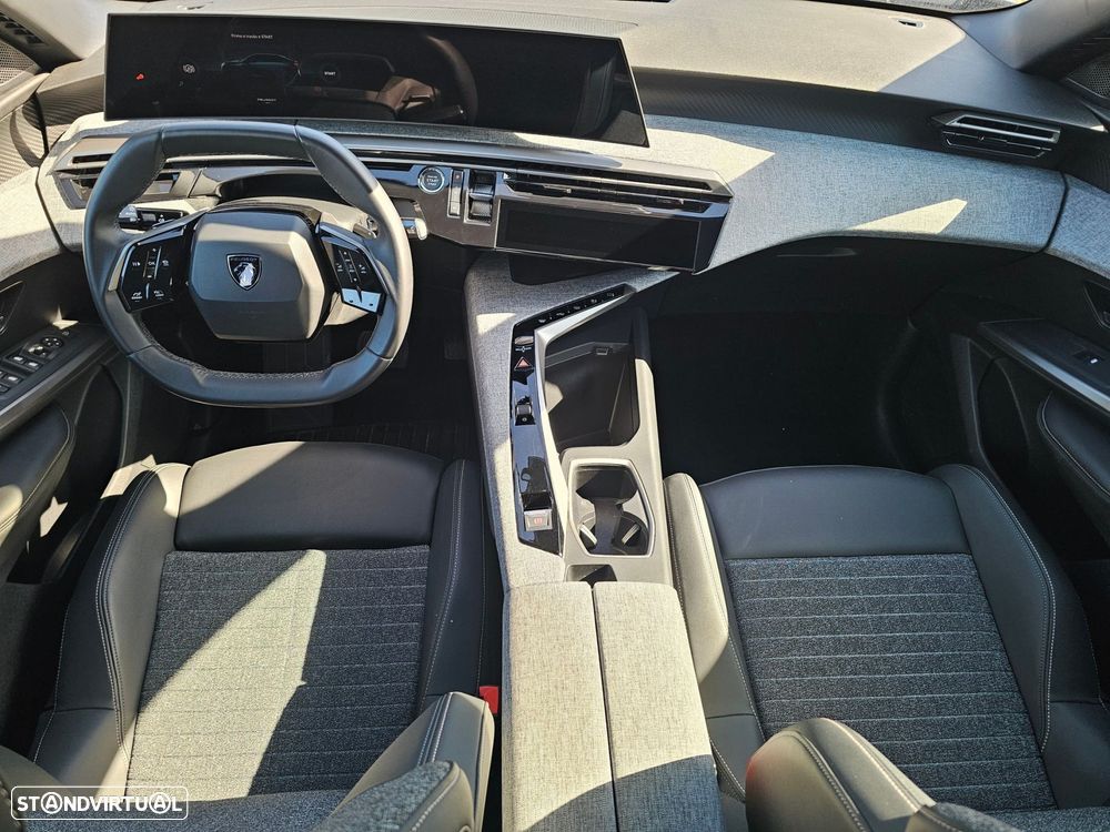 Peugeot 3008 1.2 Hybrid Allure e-DCS6 - 25