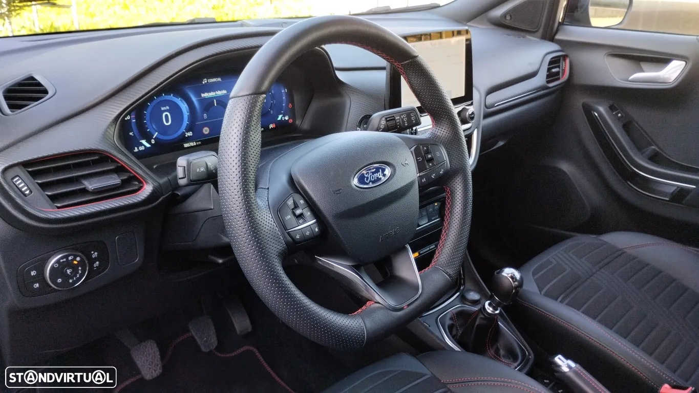 Ford Puma 1.0 EcoBoost MHEV ST-Line X - 2