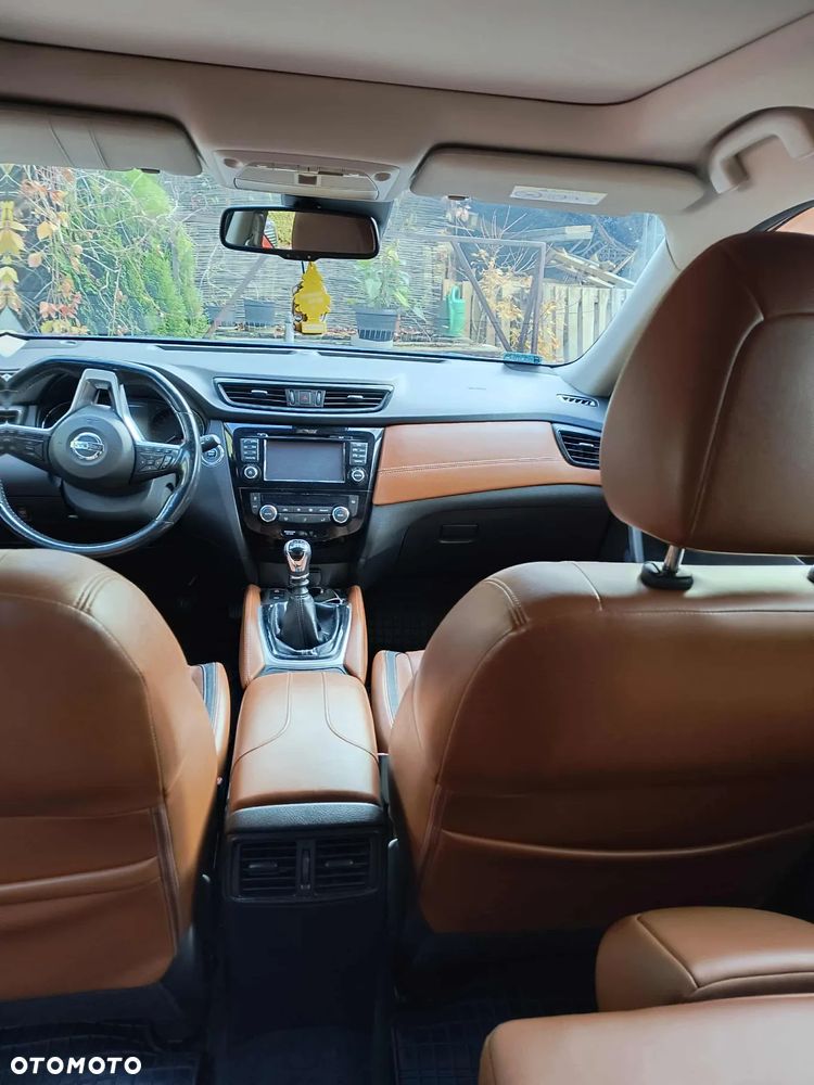 Nissan X-Trail 1.6 DIG-T Tekna 2WD - 8