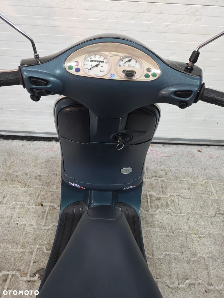 Piaggio Vespa - 29