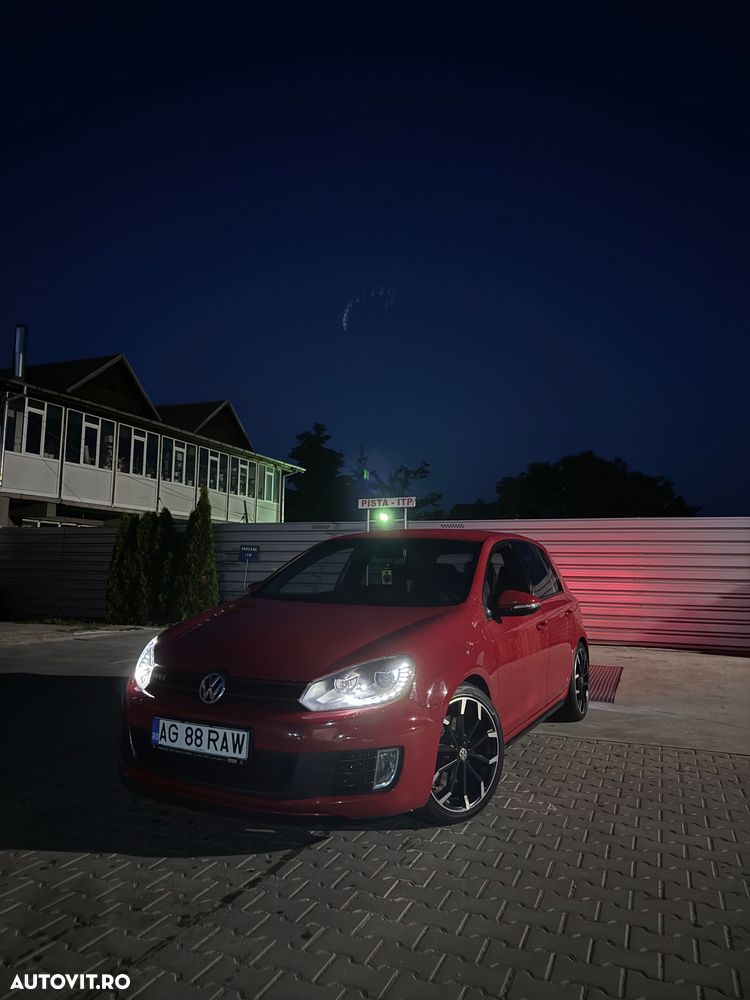 Volkswagen Golf 2.0 GTI adidas - 6