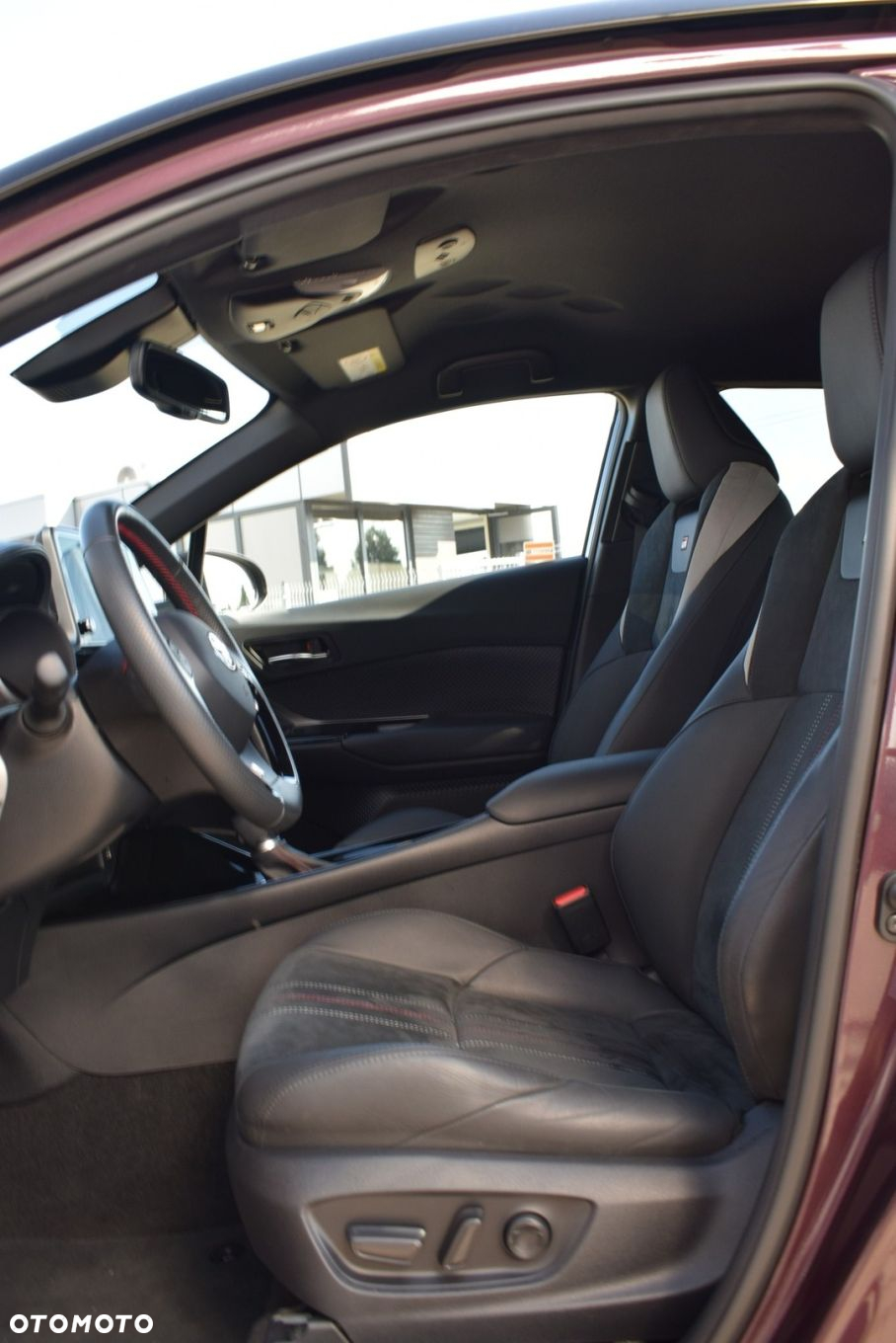 Toyota C-HR - 14