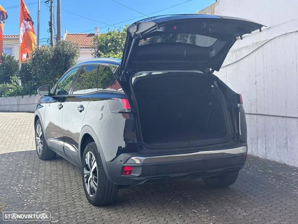 Peugeot 3008 1.2 PureTech Allure EAT8 - 29
