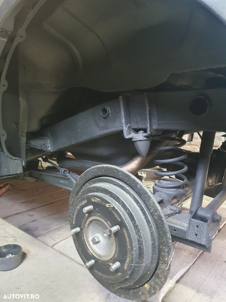 Suzuki Jimny 1.3 JLX - 14