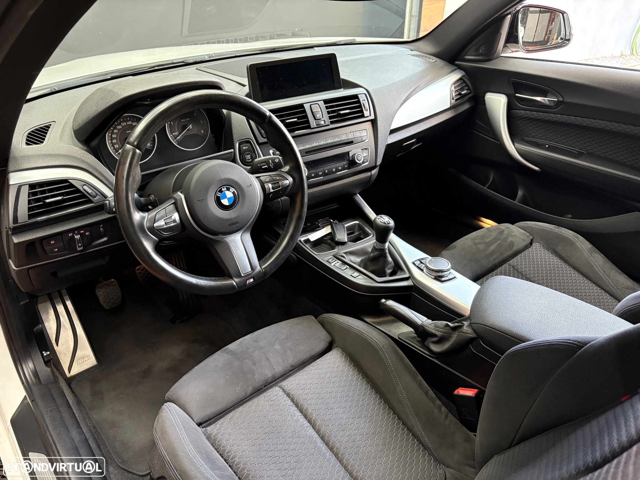 BMW 120 d Pack M - 10