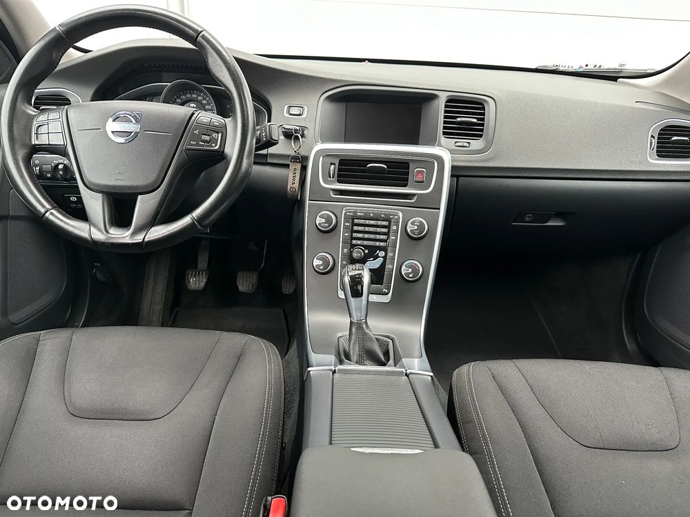 Volvo S60 D4 Drive-E Kinetic - 9