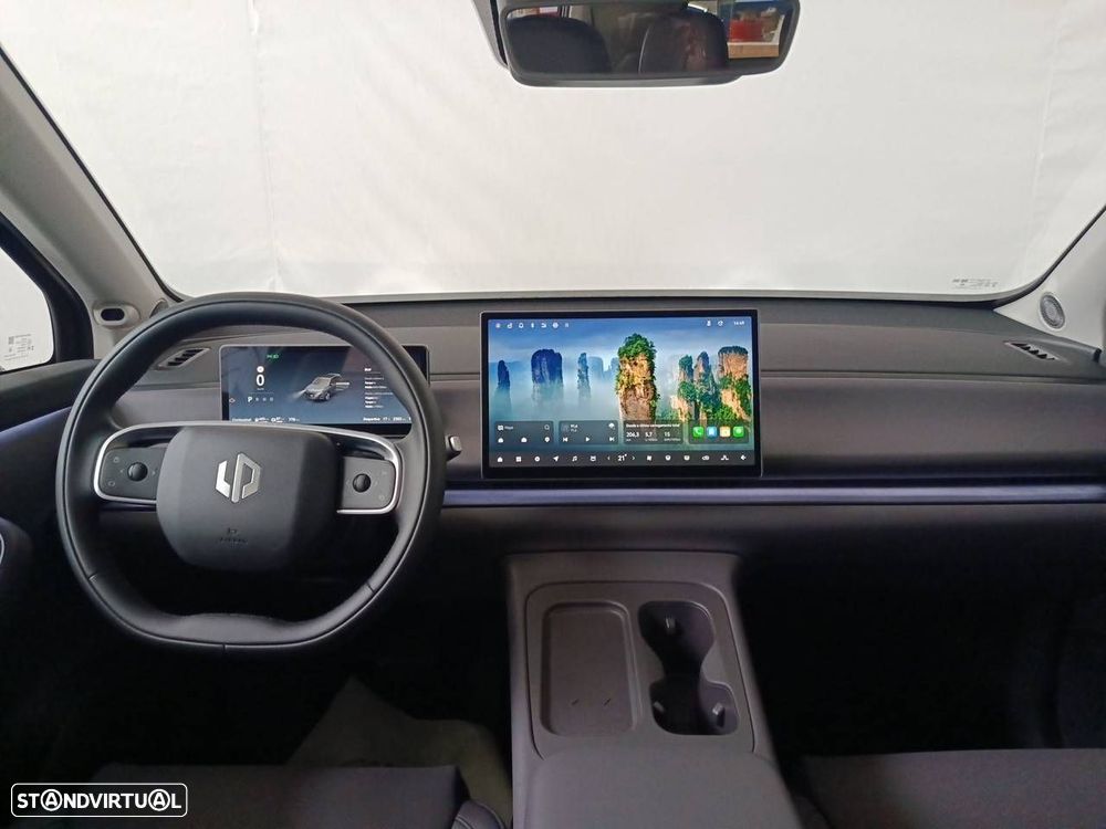 Leapmotor C10 - 8
