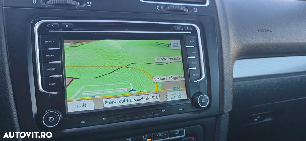 Volkswagen Golf - 23