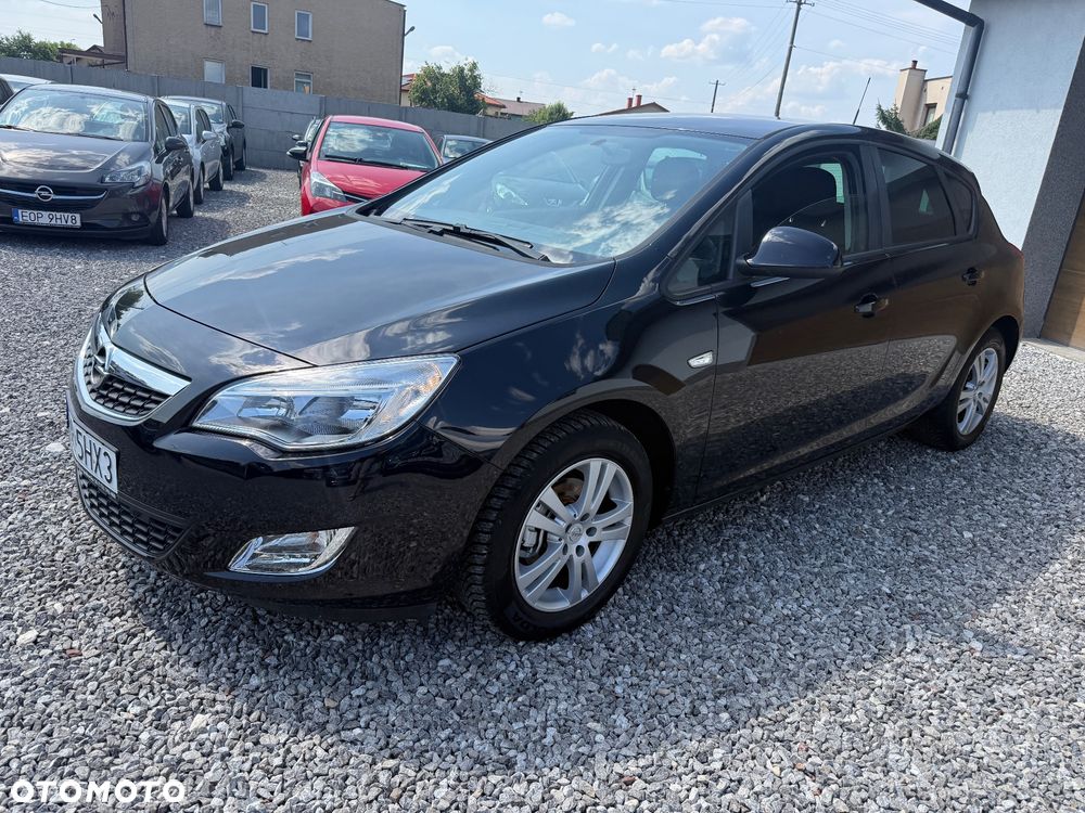 Opel Astra 1.4 T Cosmo - 32