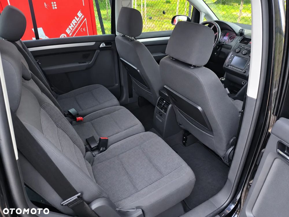 Volkswagen Touran 2.0 TDI Trendline - 6