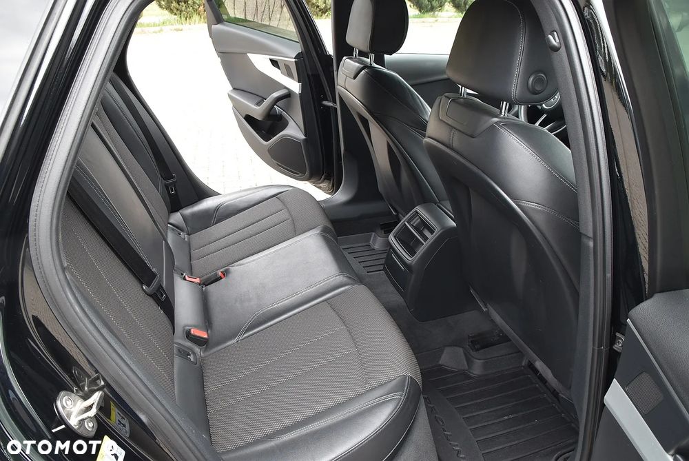 Audi A4 Avant 2.0 TDI DPF S line Sportpaket - 22