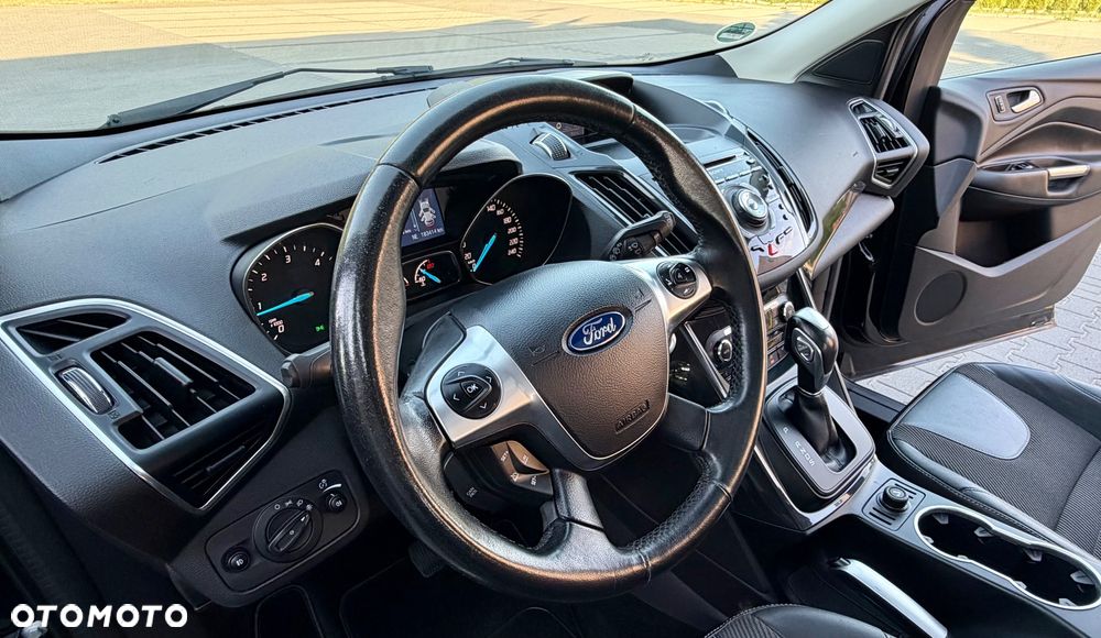 Ford Kuga 2.0 TDCi 4x4 Titanium - 26