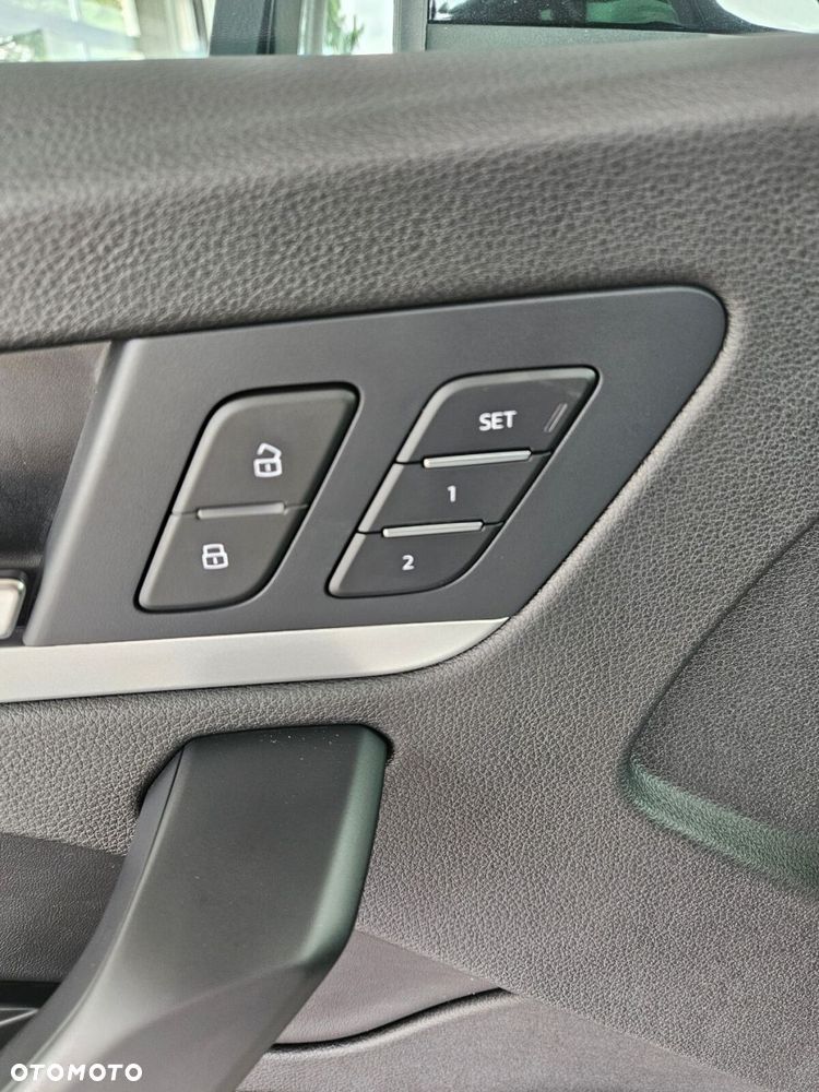 Audi Q5 Sportback - 11